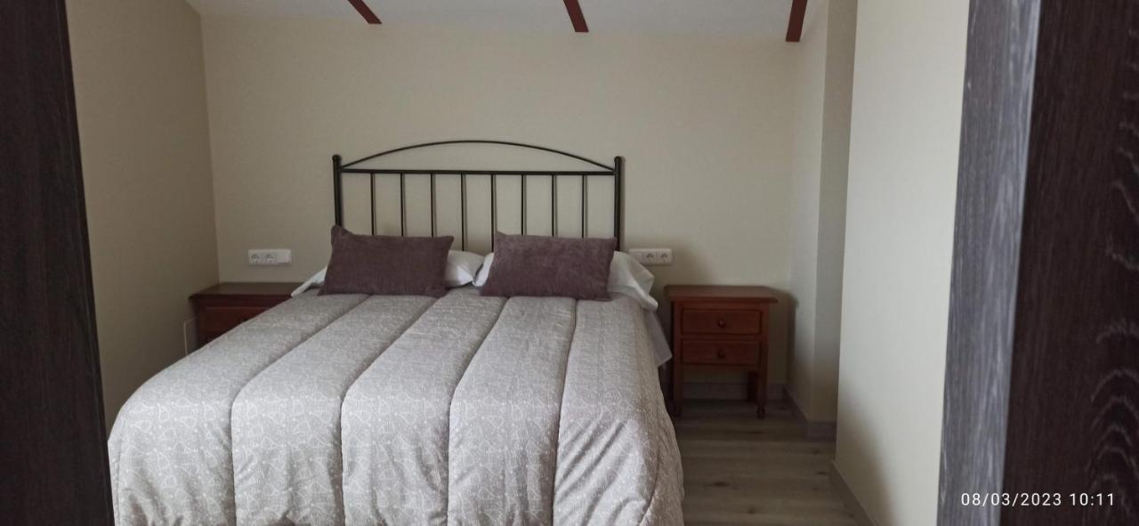 Hostal San Antonio Iscar Buitenkant foto